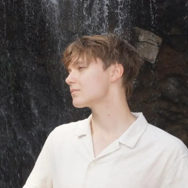 Виктор Колесников